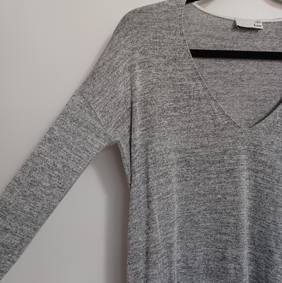 Wilfred Free Gail Long Sleeeve V Neck Dress - Picture 3 of 7